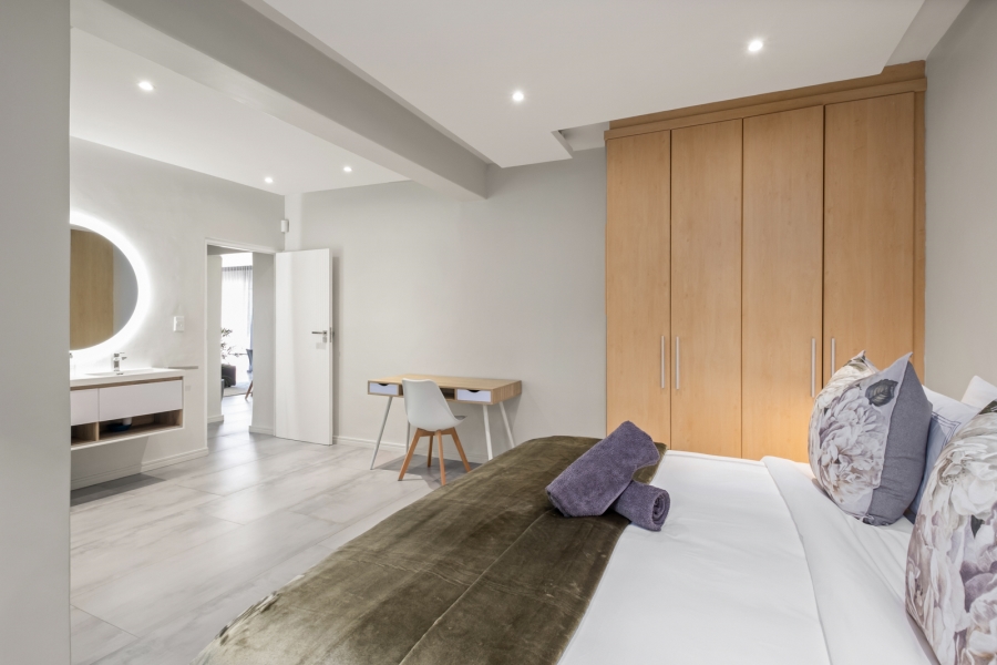 To Let 2 Bedroom Property for Rent in Camps Bay Western Cape